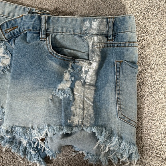 Light-wash, Distressed Billabong Denim Shorts with Silver Metallic Side Detail - Picture 2 of 3